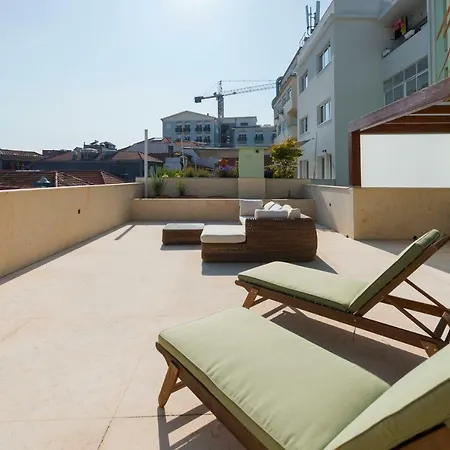 Lovelystay - Palmtree Rooftop W/ Spectacular View * Porto