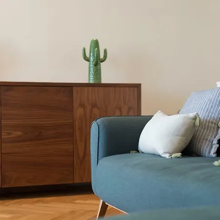Lovelystay - Palmtree Rooftop W/ Spectacular View Apartment Porto