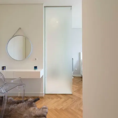 Lovelystay - Palmtree Rooftop W/ Spectacular View Apartment Porto